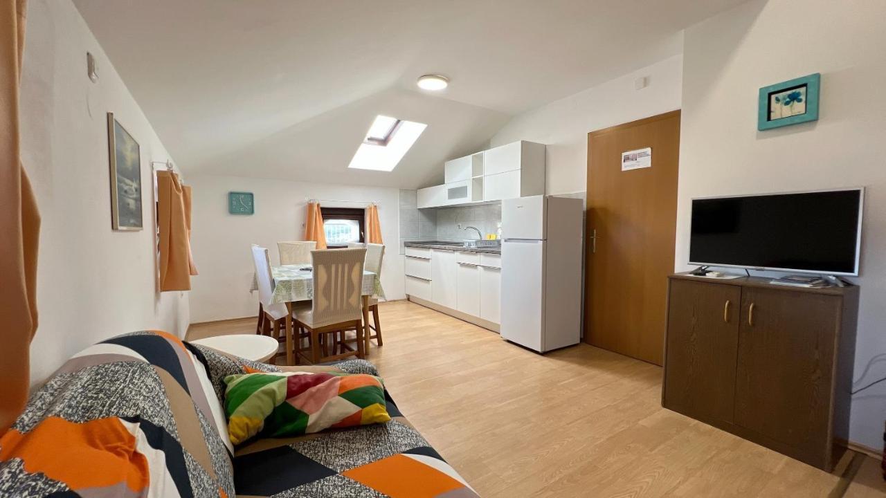 ❷⓿❷❸ Apartment Dolphin Izola Exterior foto