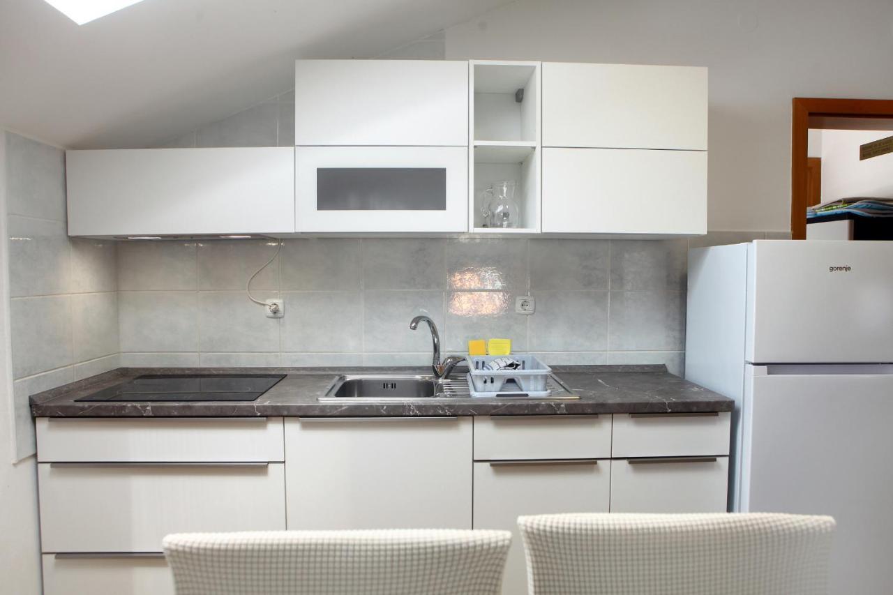 ❷⓿❷❸ Apartment Dolphin Izola Exterior foto